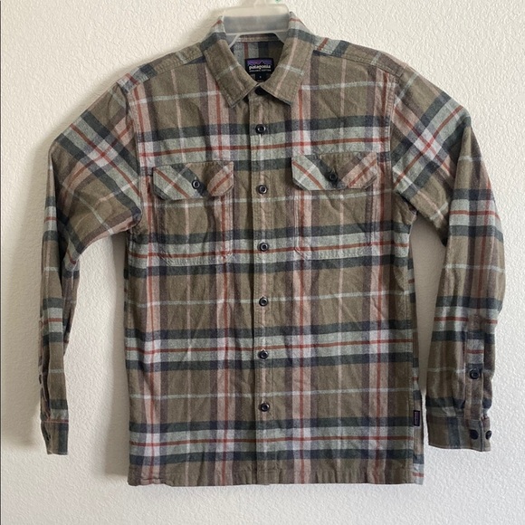 Patagonia Organic Cotton Plaid Button-Up Shirt Size S - Picture 1 of 5